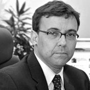 Helder Queiroz Filho – UFRJ