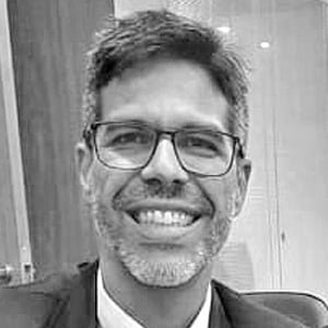 Paulo Roberto Corval – UFF